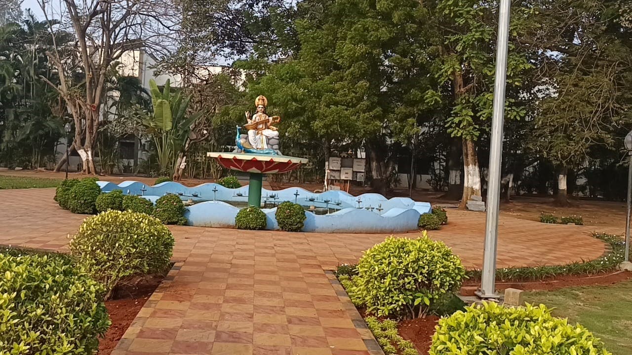 SAHE University Campus photo 14